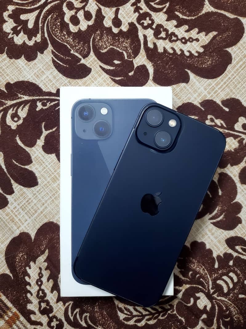 Apple iPhone 13 6