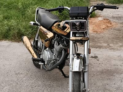 Honda 125 Gold Edition