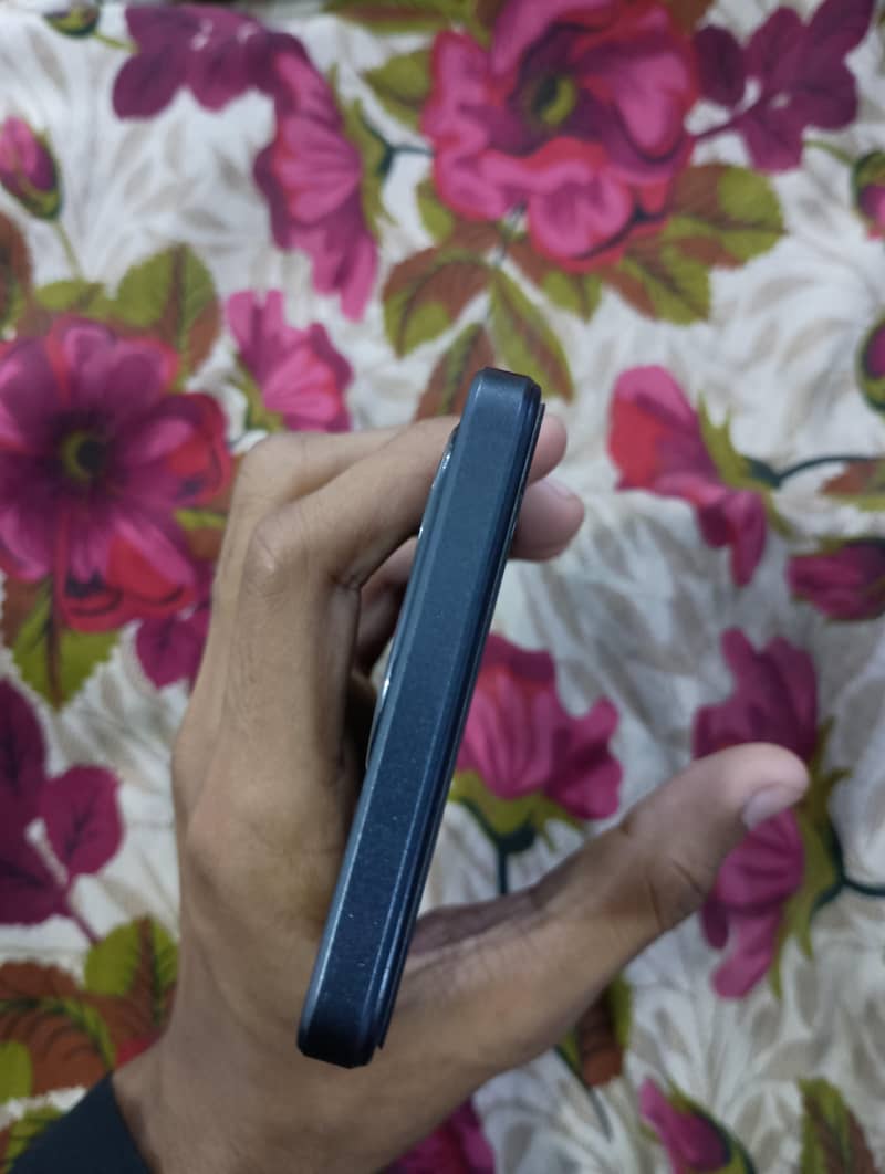 OPPO A3 7