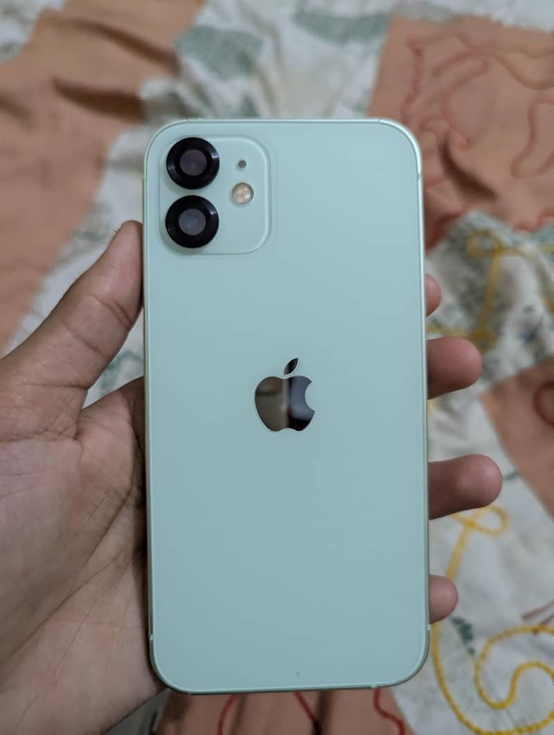 Apple iPhone 12 0