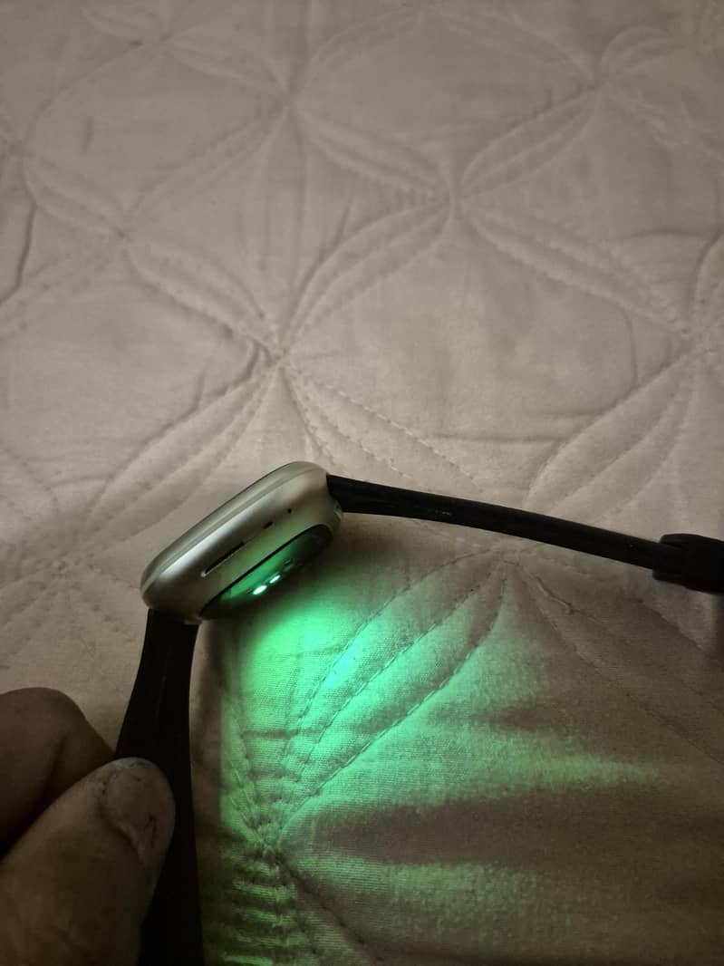 fitbit versa 3 all OK with extra strap 3