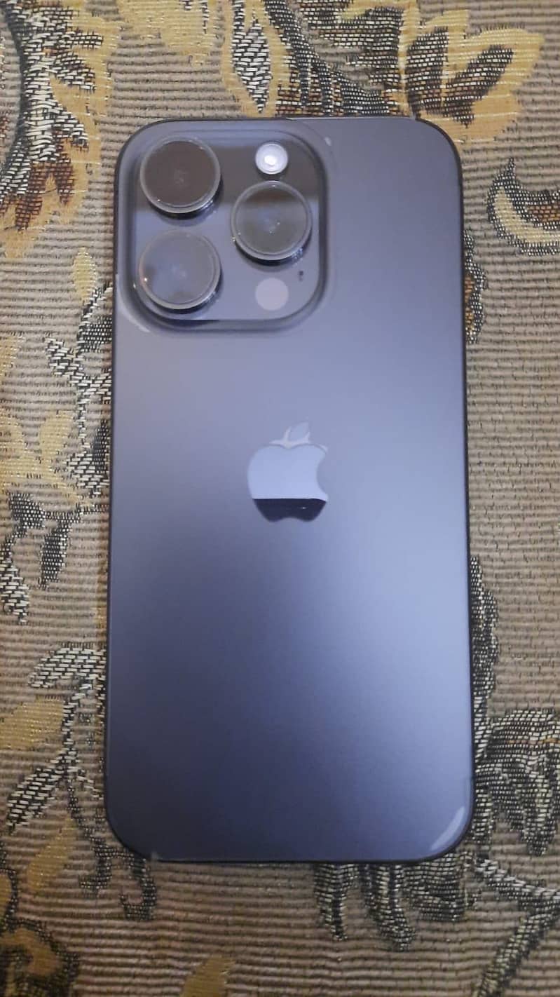 Apple iPhone 15 Pro 0
