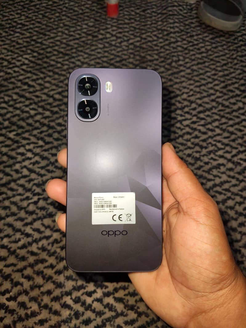 OPPO A6k 0