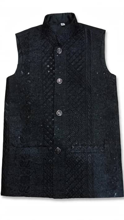 4 Saal ka bacha ki black waistcoat new