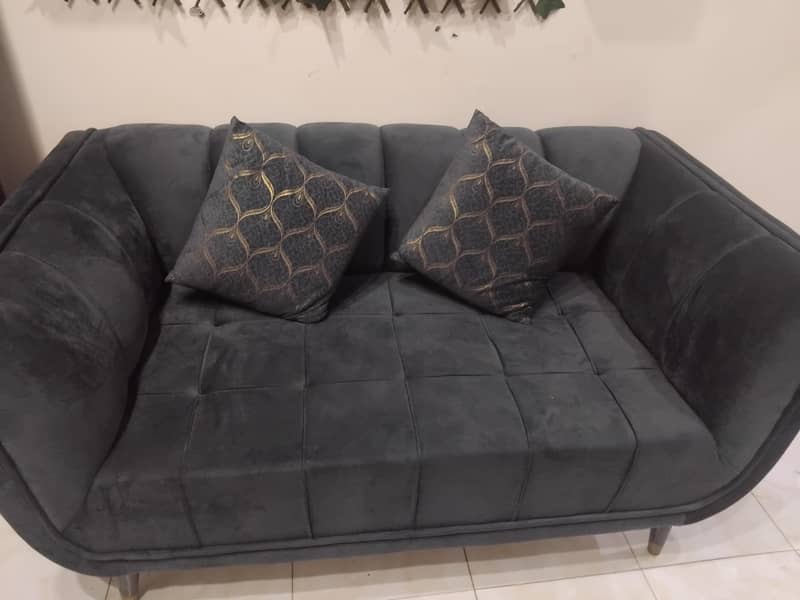 brand new sofa 0