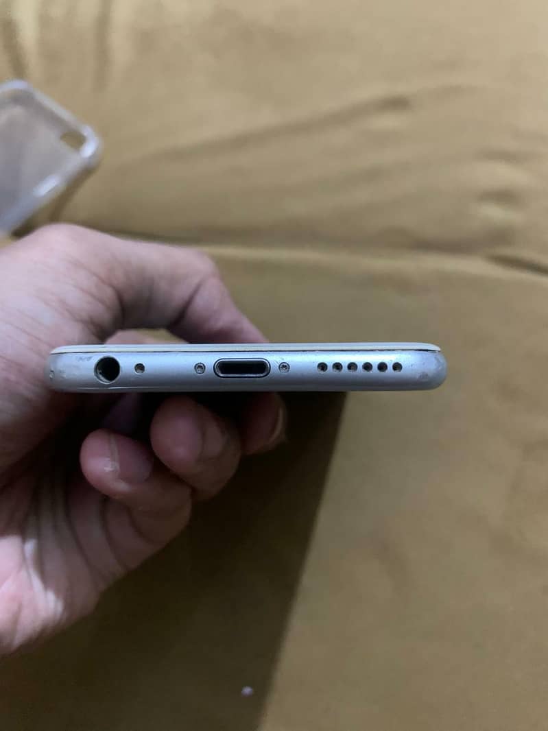 Apple iPhone 6 5