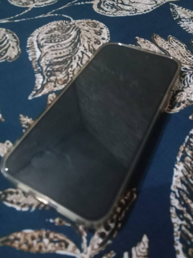 Apple iPhone 14 Pro Max 8