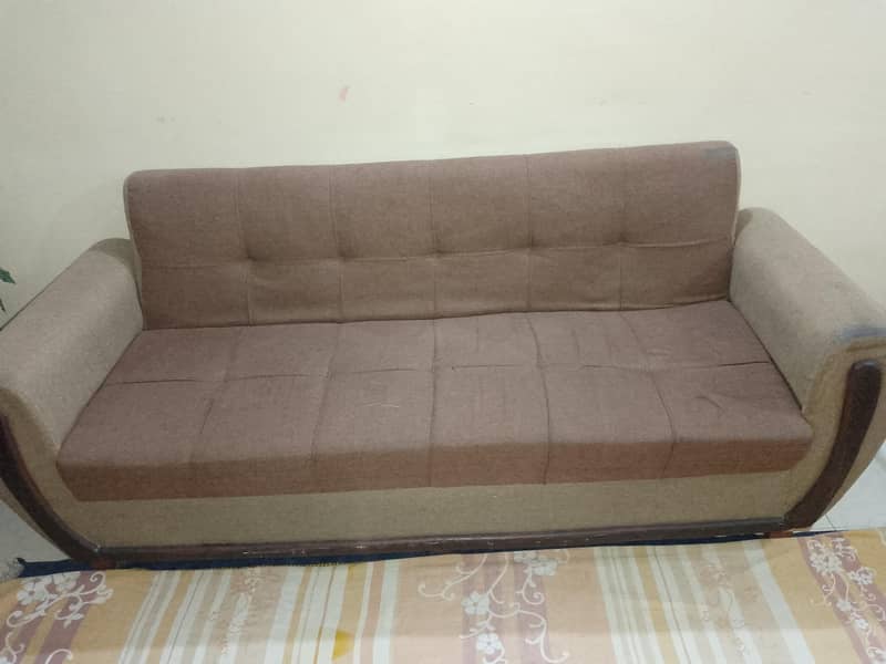 5 PCs sofa set with table 0