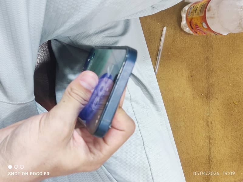 Apple iPhone 13 3