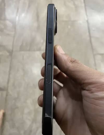 Apple iPhone 16 JV 10 by 10 condition lush condition