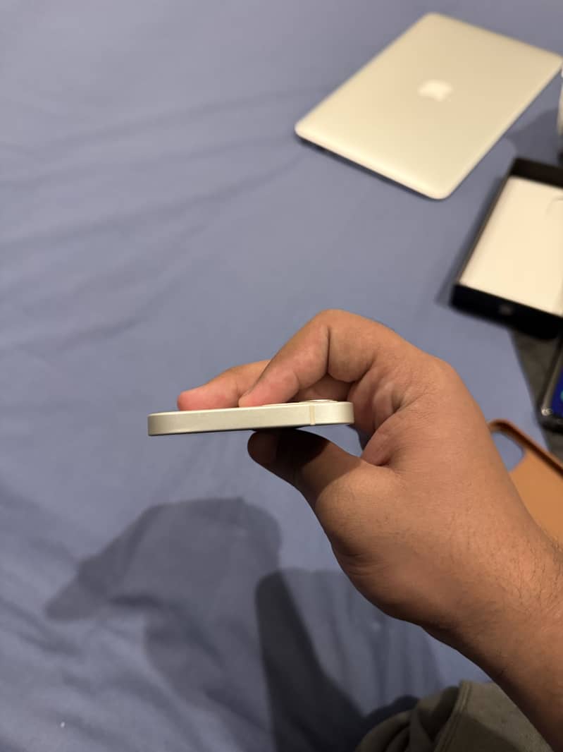 Apple iPhone 12 1