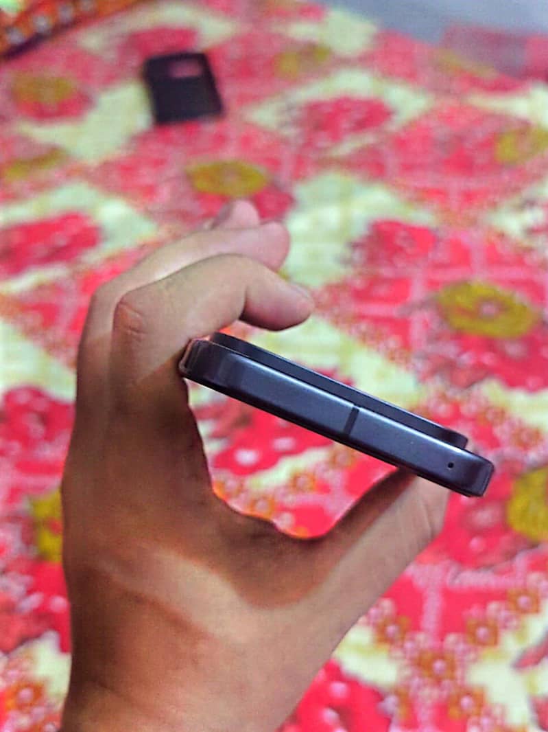 Google Pixel 9 2