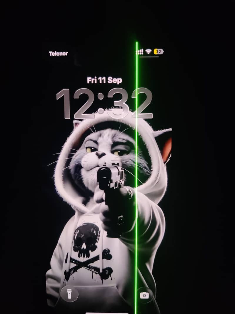 Apple iPhone 13 2