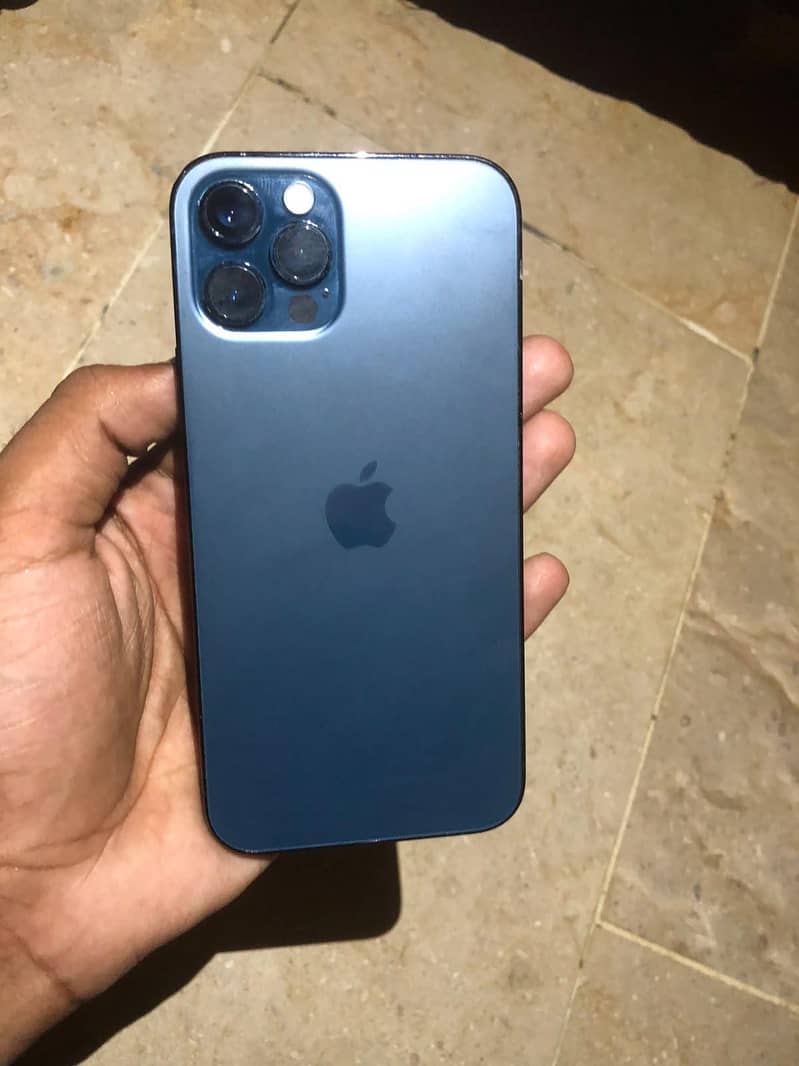 Apple iPhone 12 Pro 0
