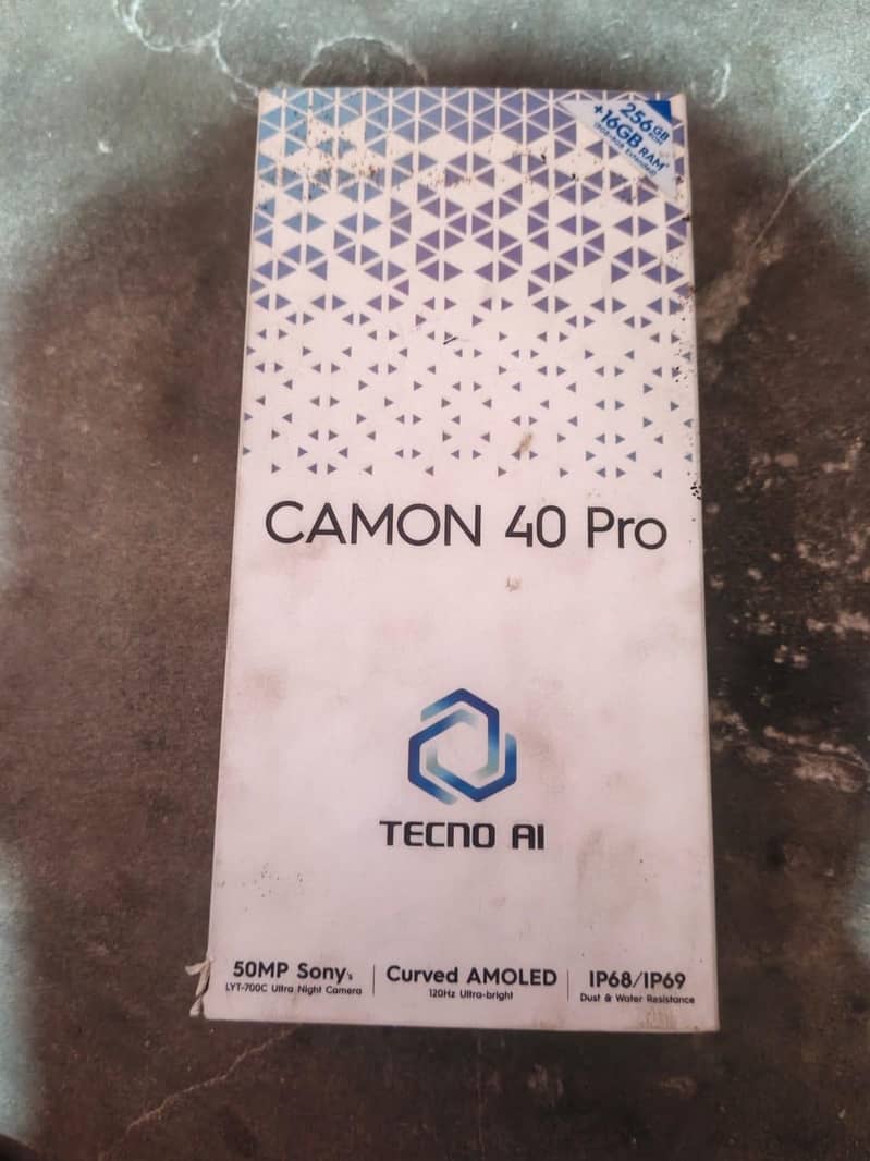 Tecno CAMON 40 Pro 4