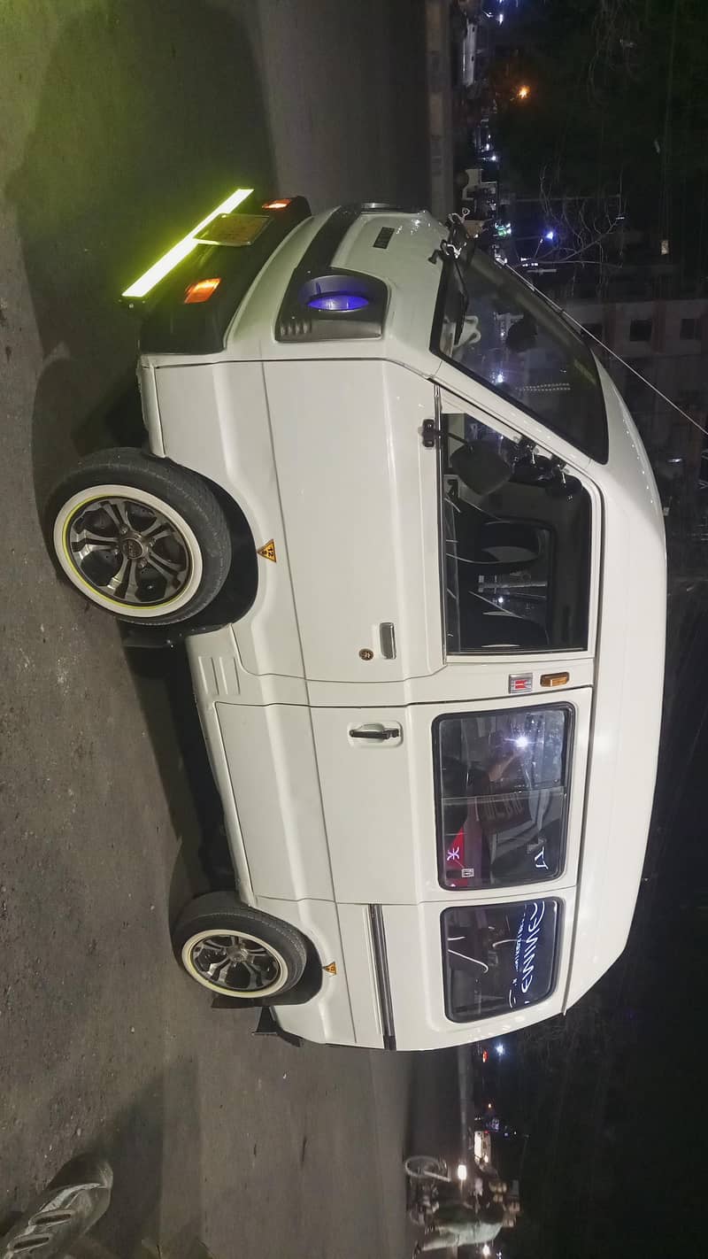 Suzuki Bolan 2007 3