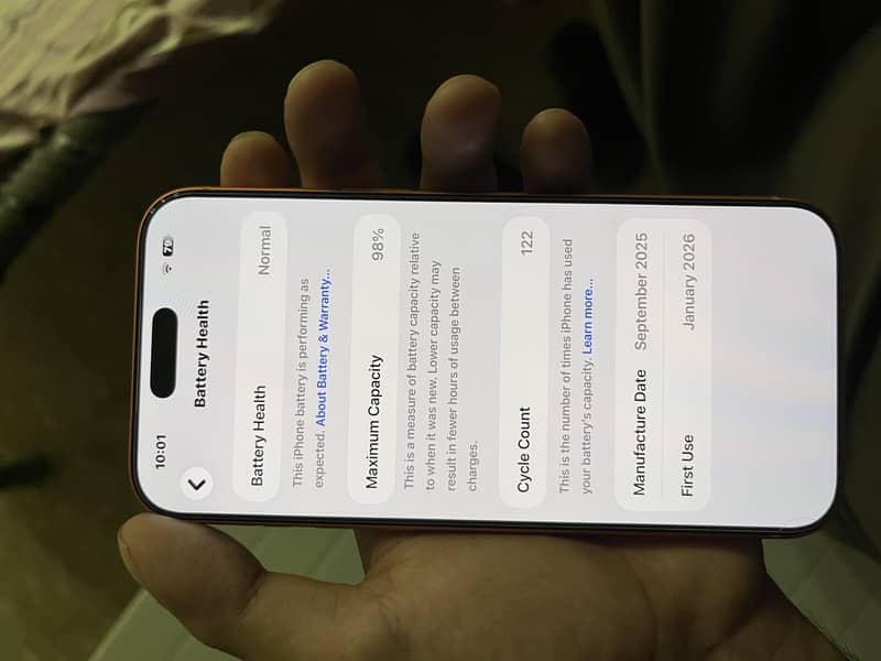 Apple iPhone 17 Pro Max 6