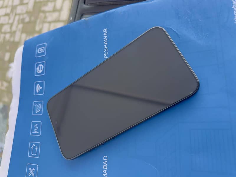 Apple iPhone 15 Pro Max 0