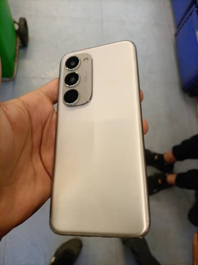 Tecno spark 40 pro plus