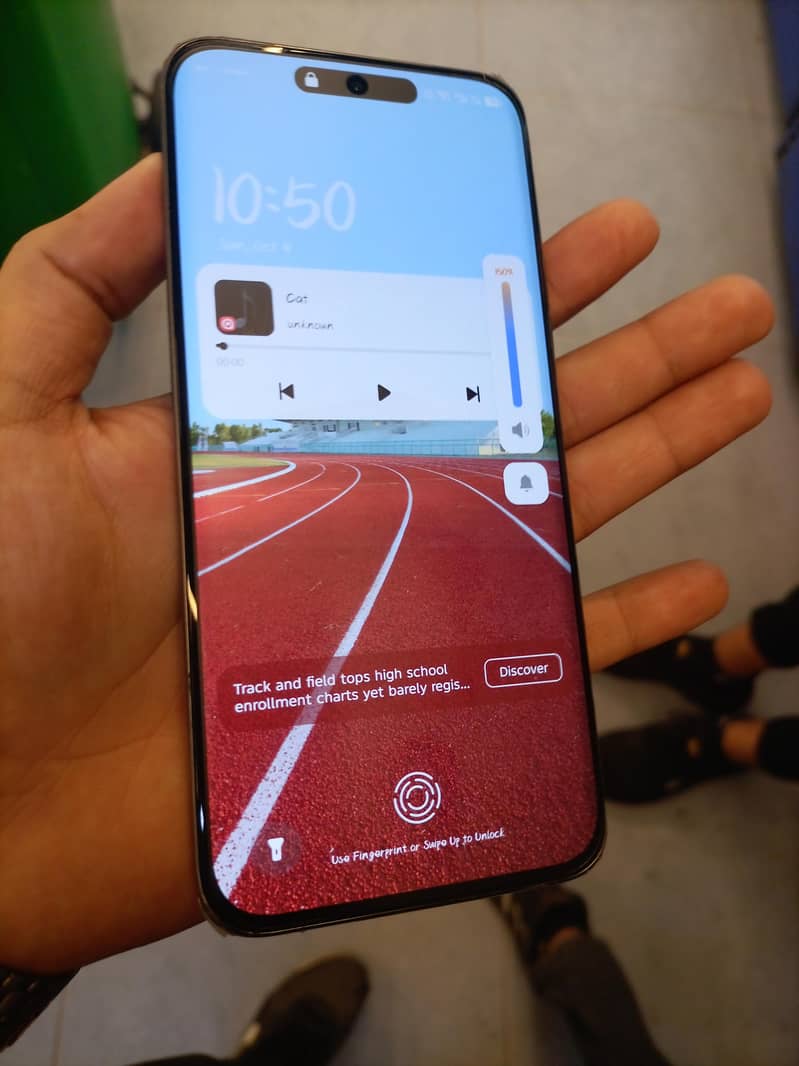 Tecno spark 40 pro plus 4