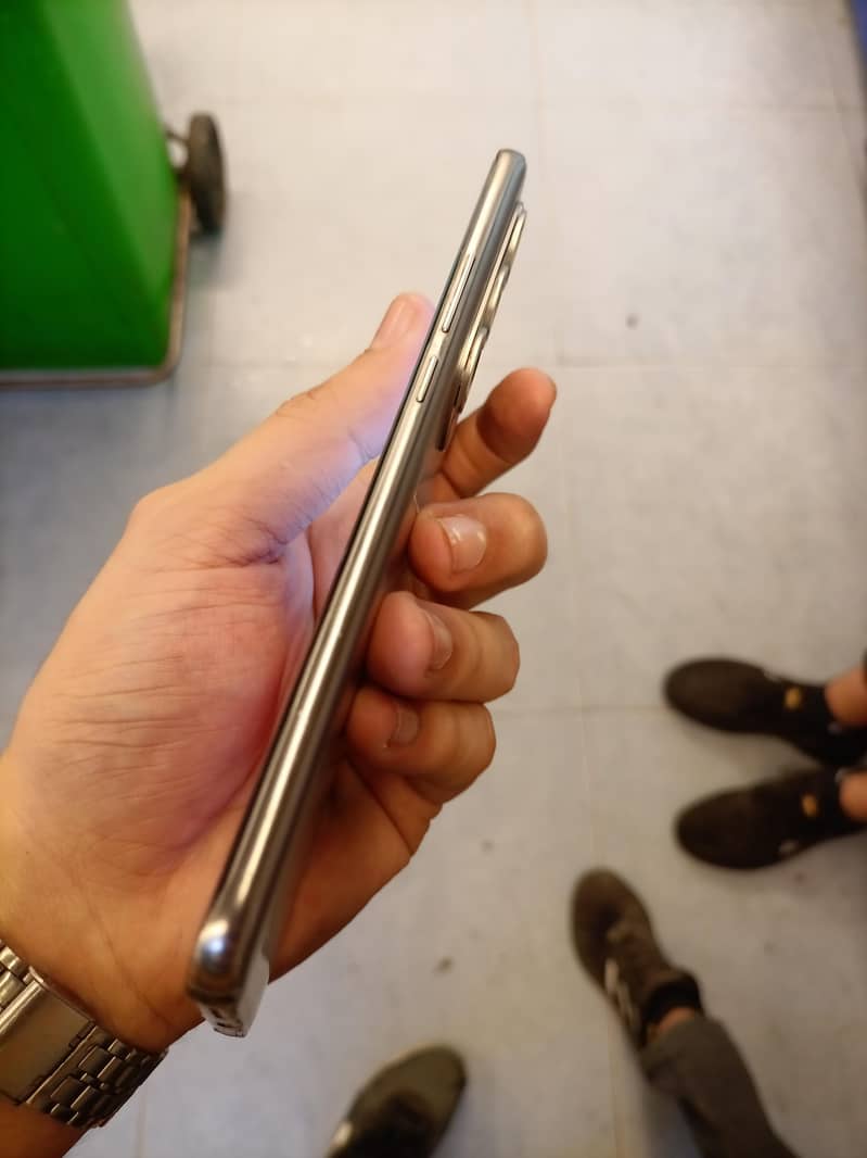 Tecno spark 40 pro plus 7