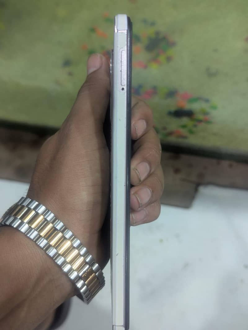 Infinix Note 11 1