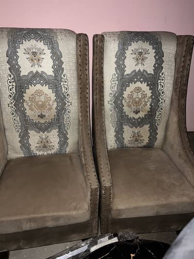 2 longs new style velvet chairs