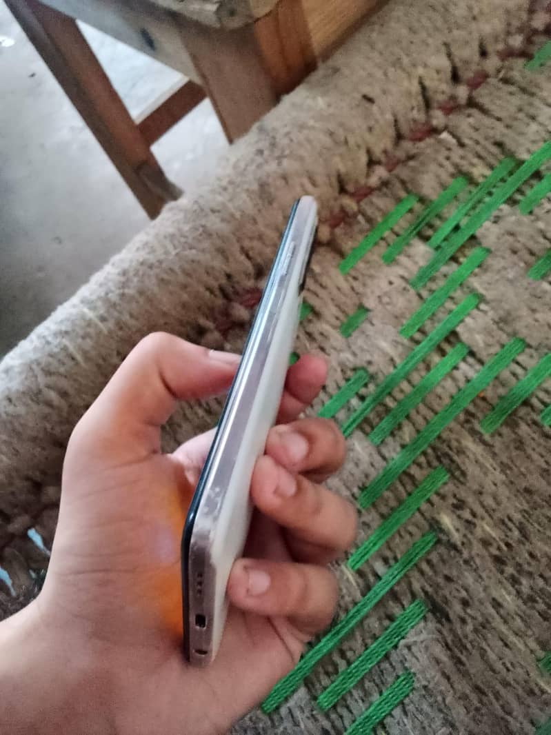 Tecno CAMON 18 Pro 4
