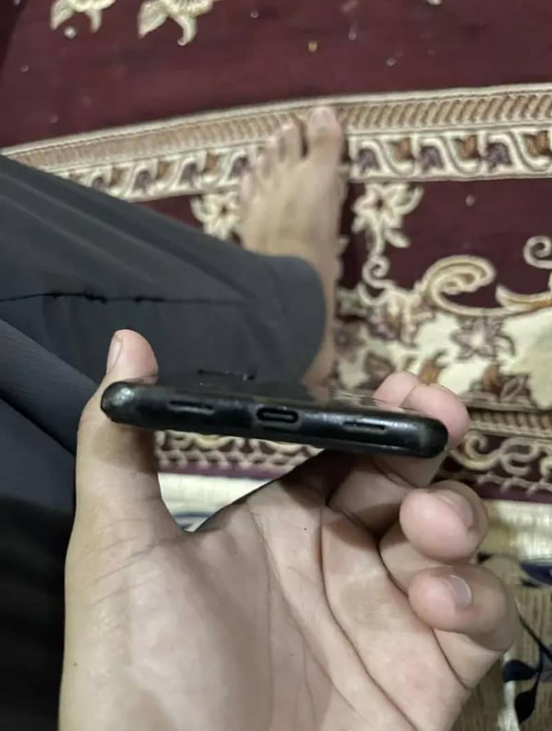 Google Pixel 4a 6