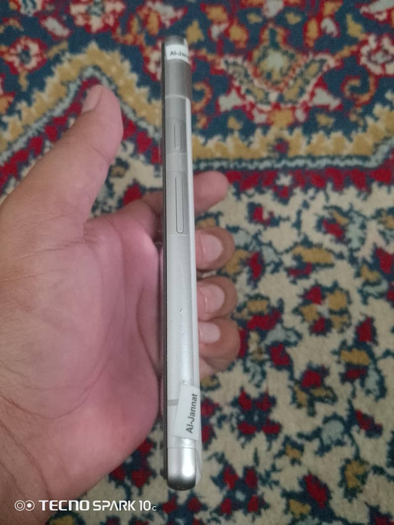 Google Pixel 7a 3