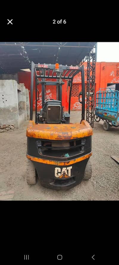 forklifter 3 ton cat lifter