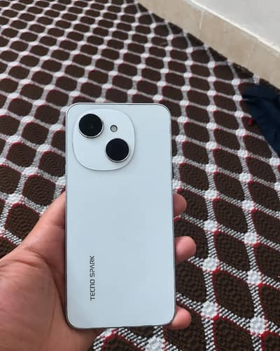Tecno Spark Go 1 4GB/128GB