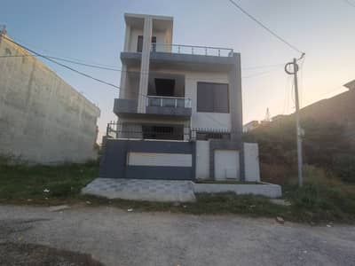 I14 Owner New House for Sale 6Marla
