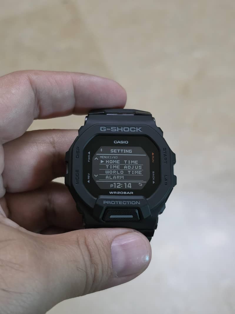 Casio GBD-200 1