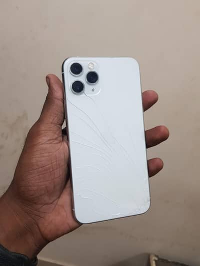 Apple iPhone 11 Pro 64gb factory unlock water pack 03288357418
