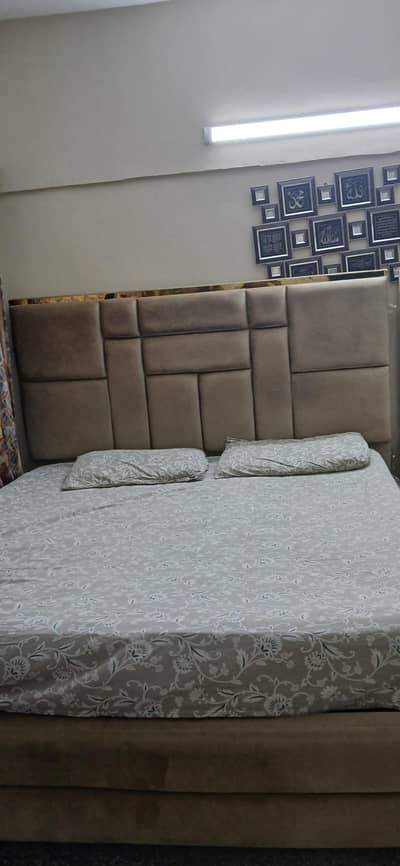 Luxury King Size Bed Set with Upholstered Headboard & Dressing Mirror