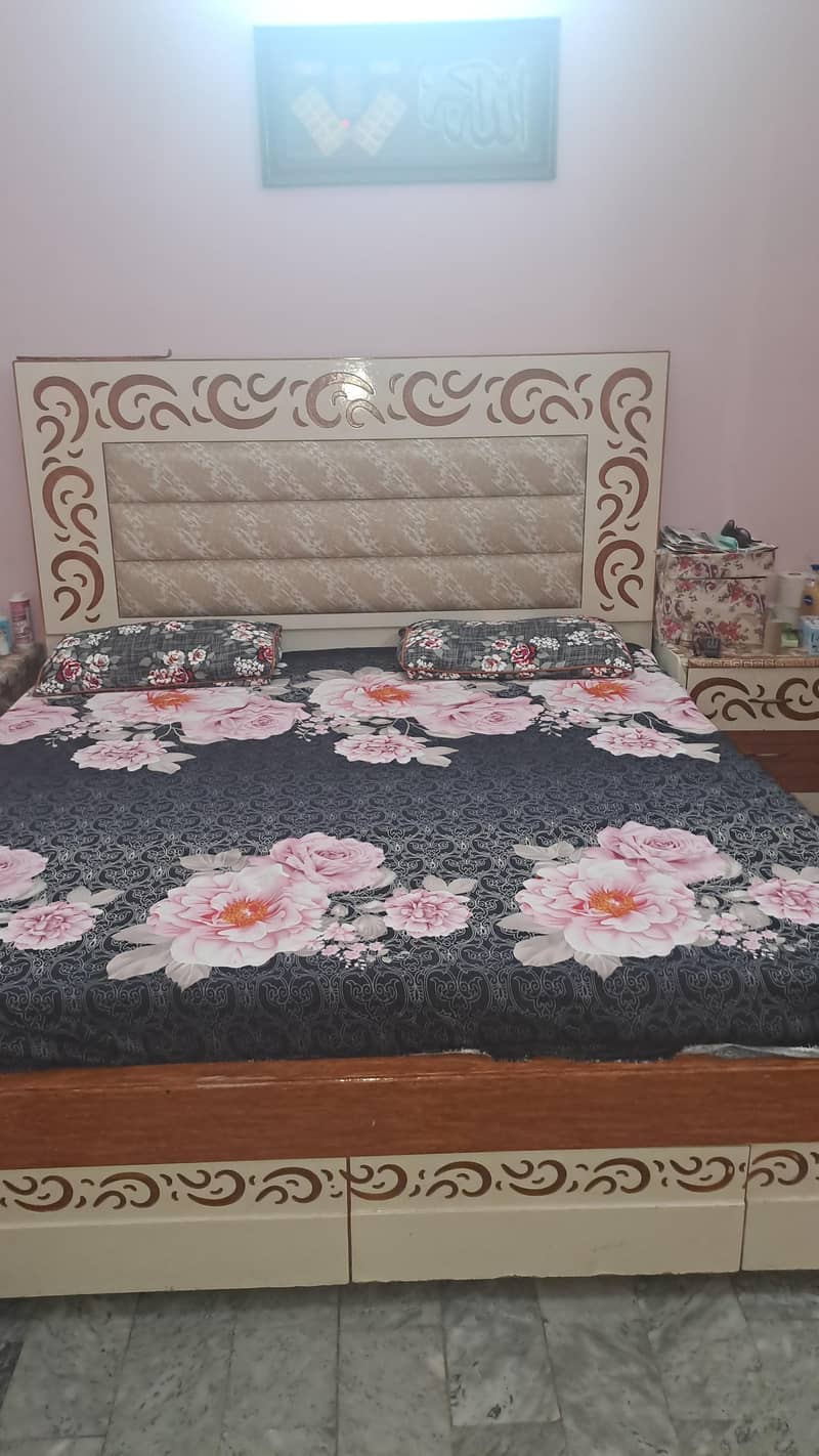 used bed set 1
