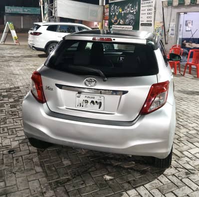 Toyota Vitz 2012-15