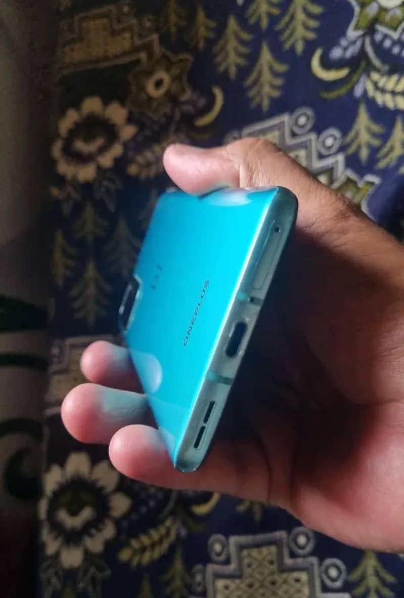One Plus 8T 1