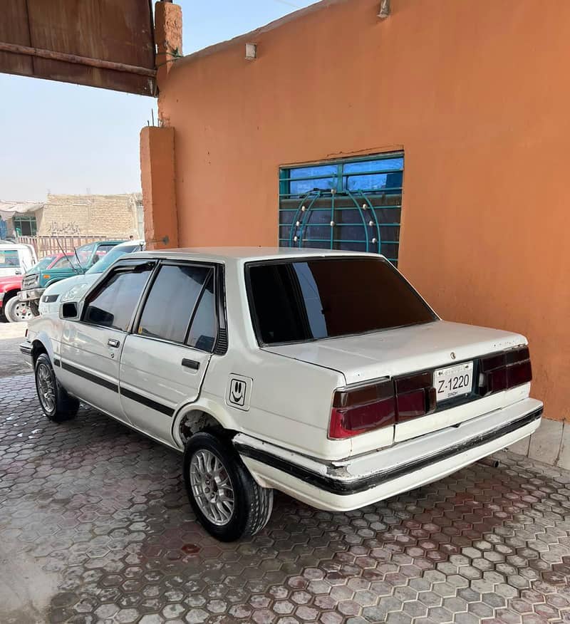 86 CORROLA 5