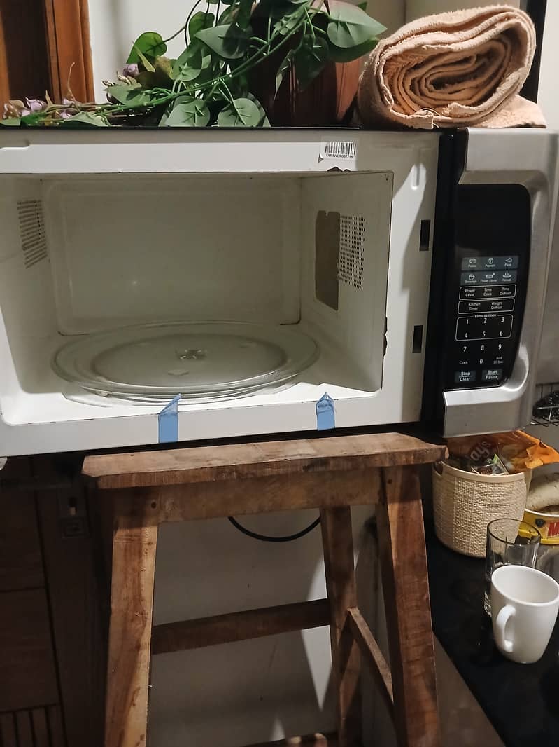 Microwave 2