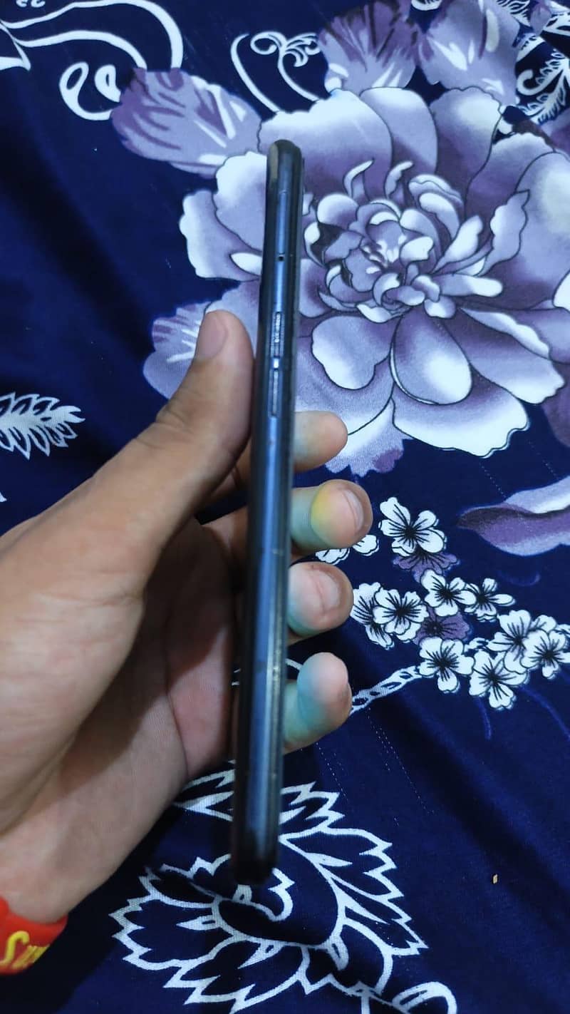 OPPO A54 0