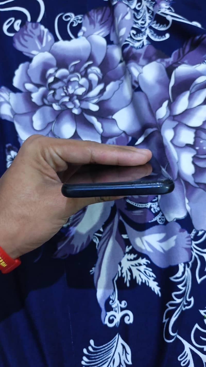 OPPO A54 1