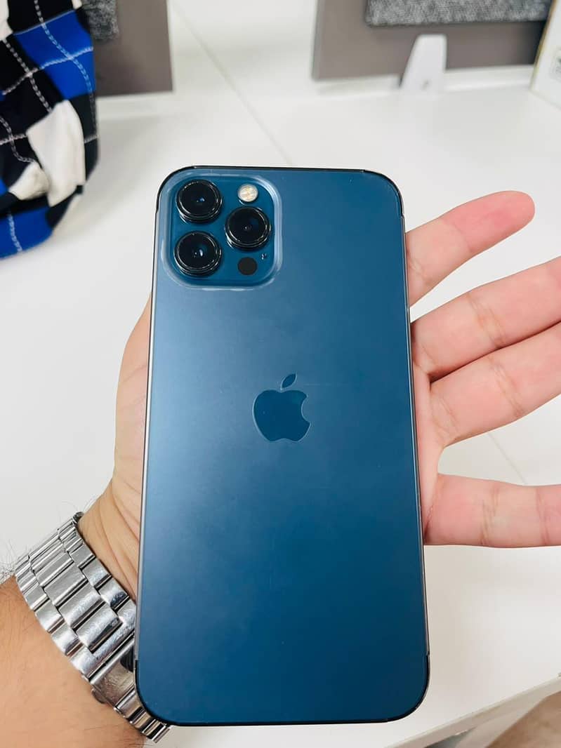 Apple iPhone 12 Pro Max 1