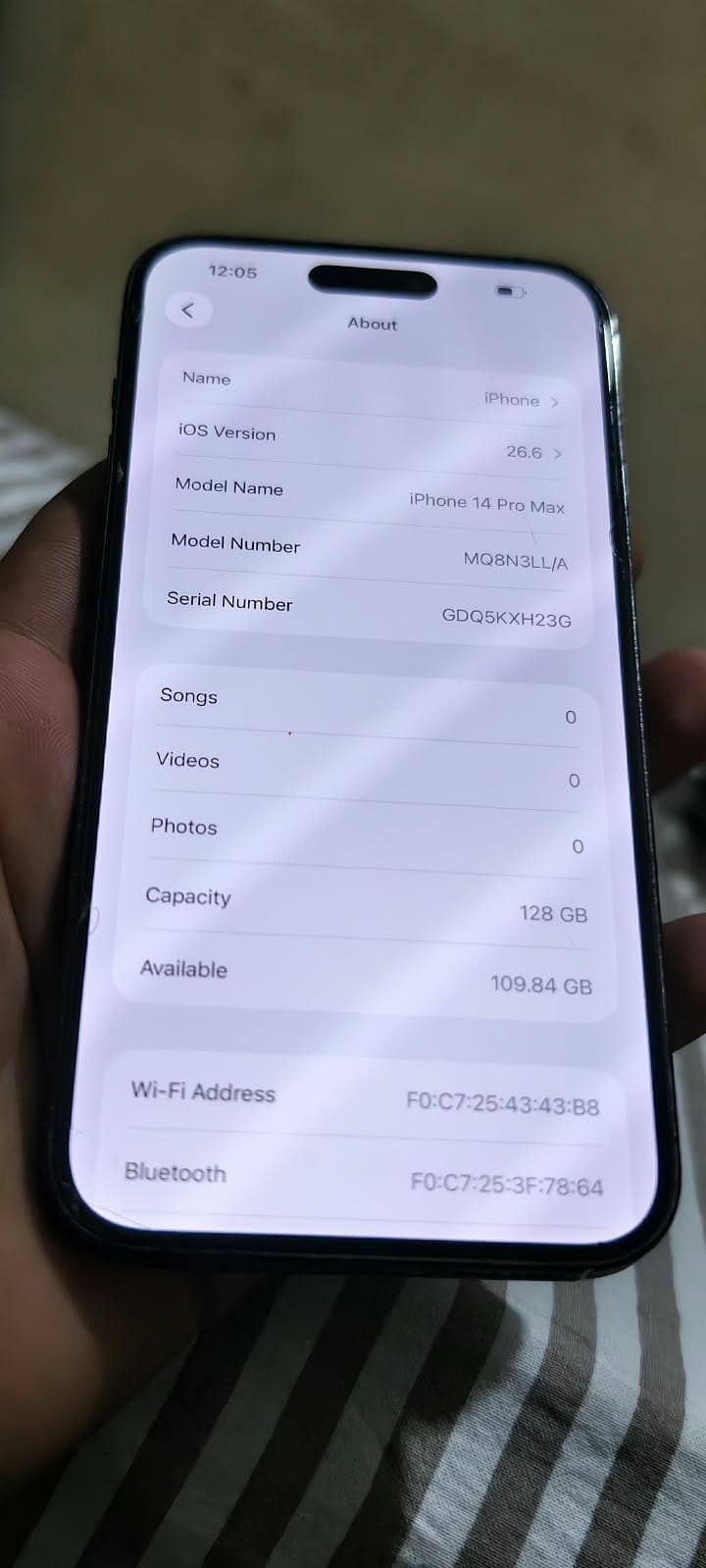 Apple iPhone 14 Pro Max 4