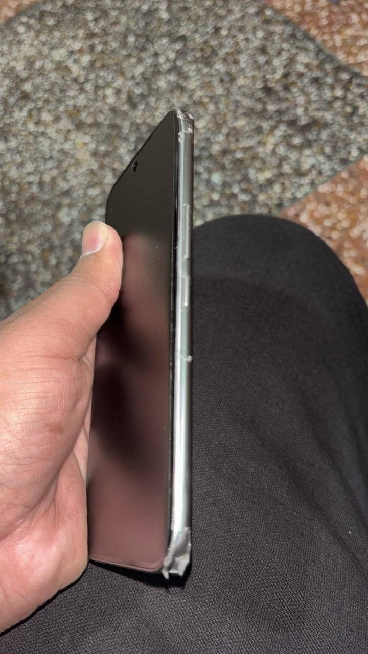 Tecno camon 50 pro 4