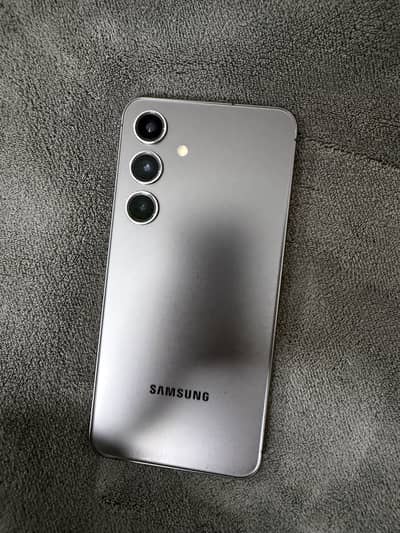Samsung Mobile S24