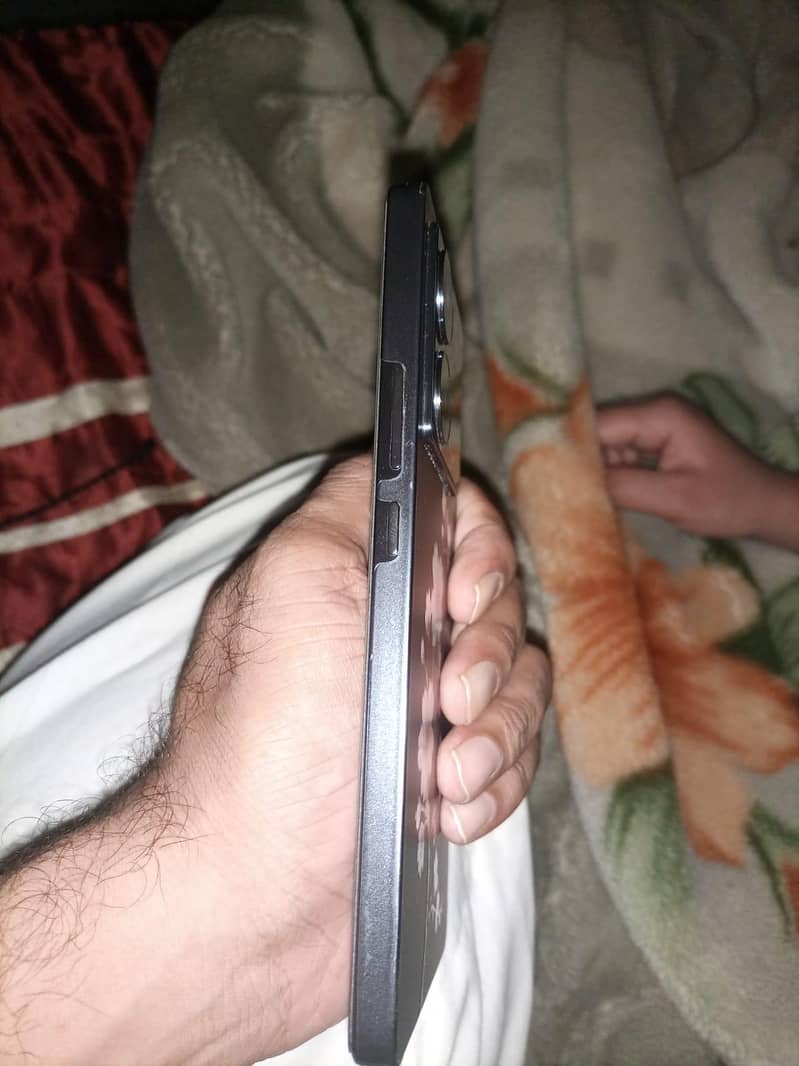 Infinix Note 40 4