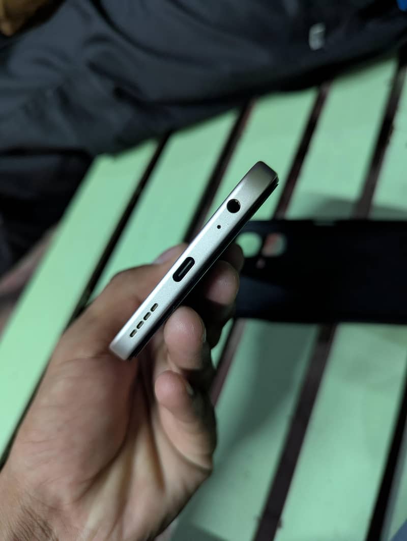 Infinix Smart 10 4