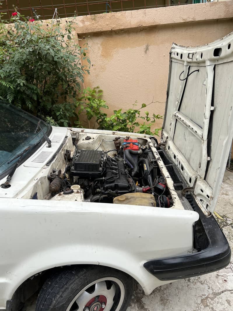 Nissan 4